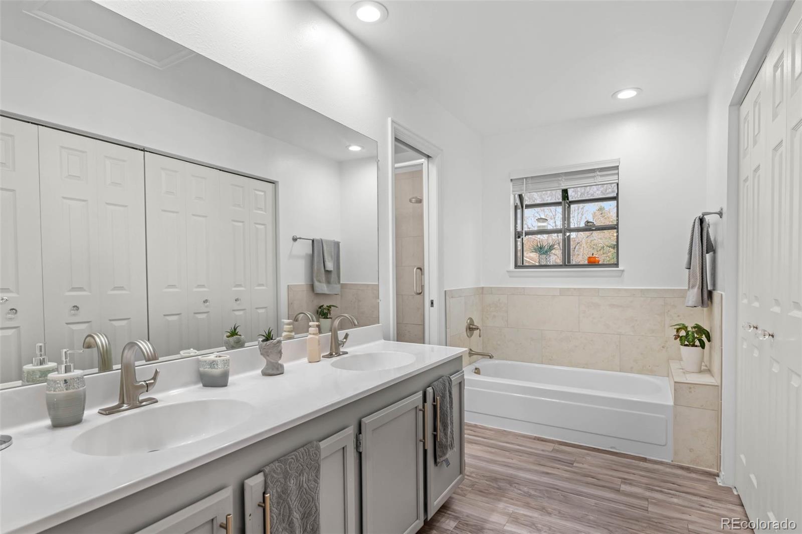 1061 S Yampa Street Aurora CO 80017