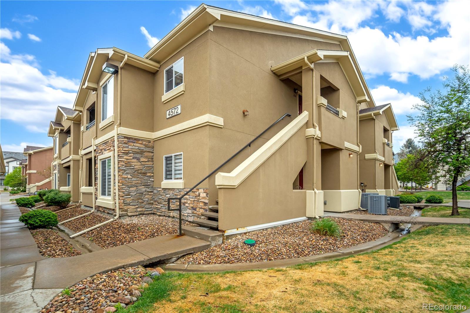4572 Copeland Loop Highlands Ranch CO 80126