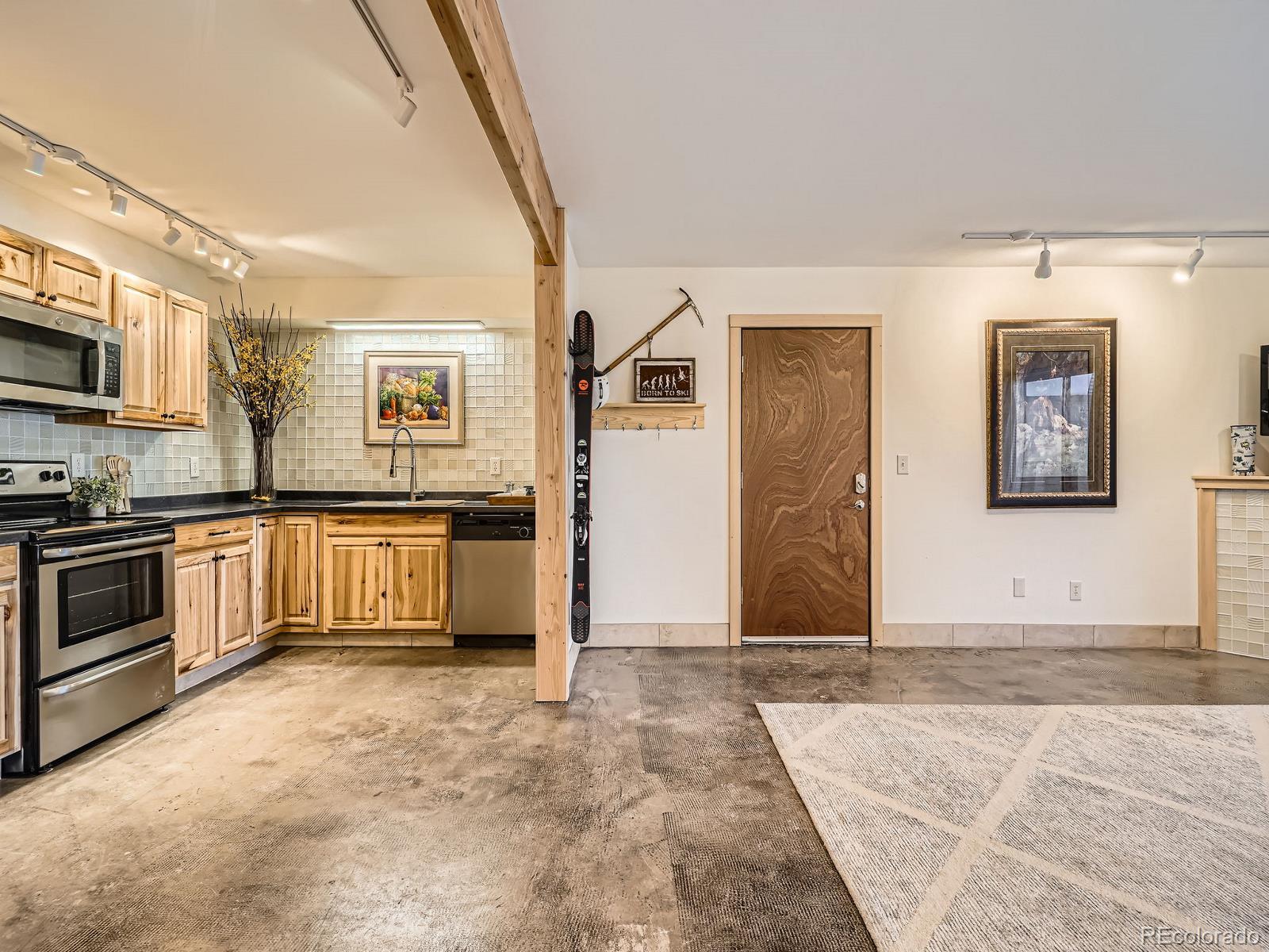 400 Zang Street Lakewood CO 80228
