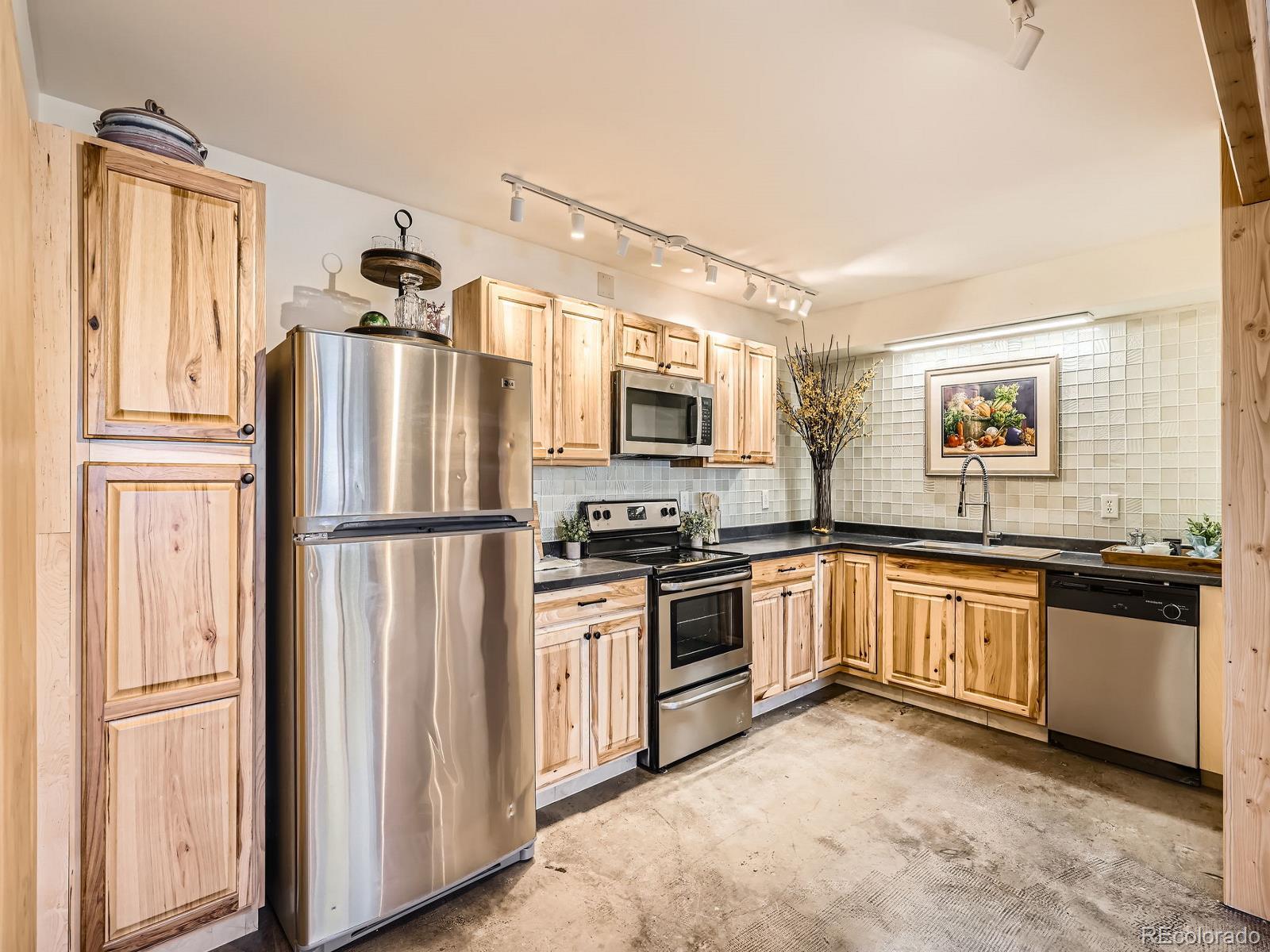 400 Zang Street Lakewood CO 80228