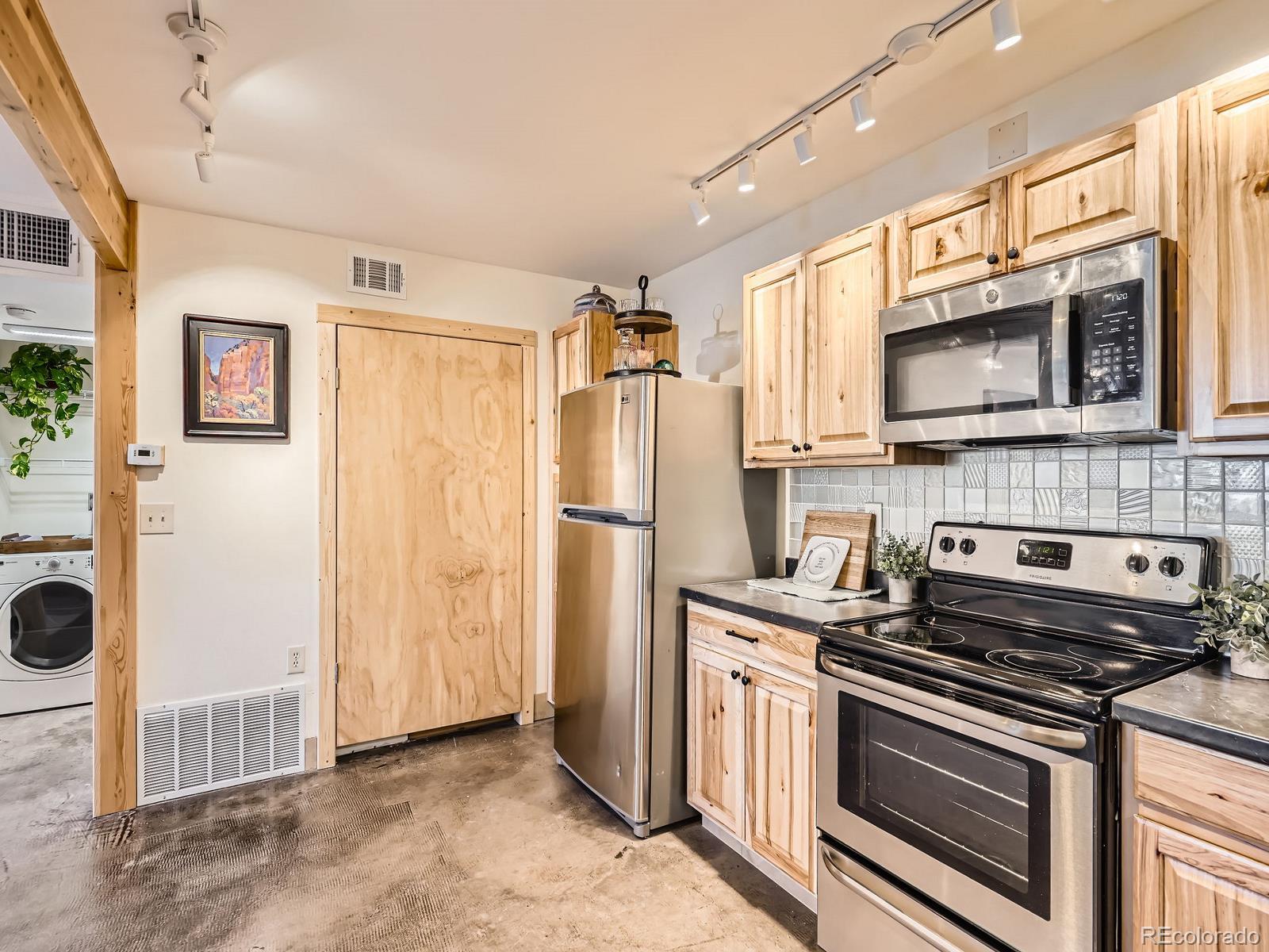 400 Zang Street Lakewood CO 80228