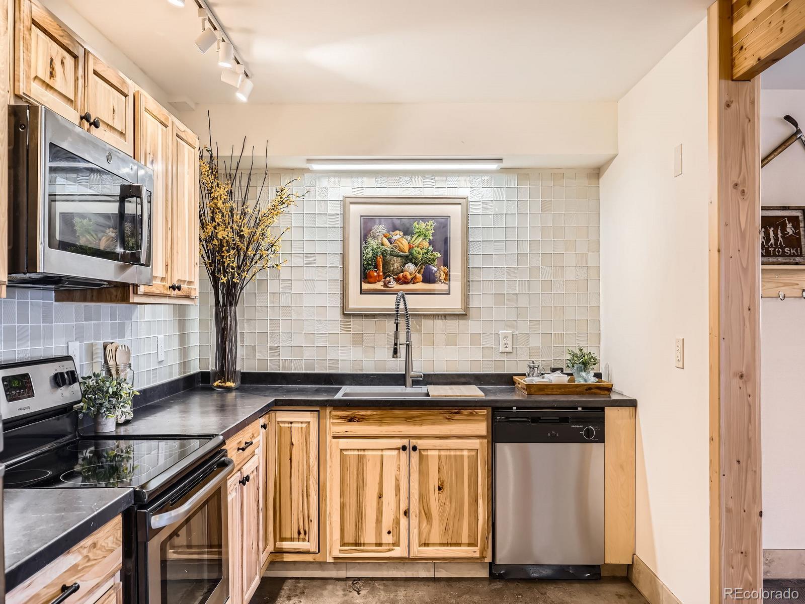 400 Zang Street Lakewood CO 80228