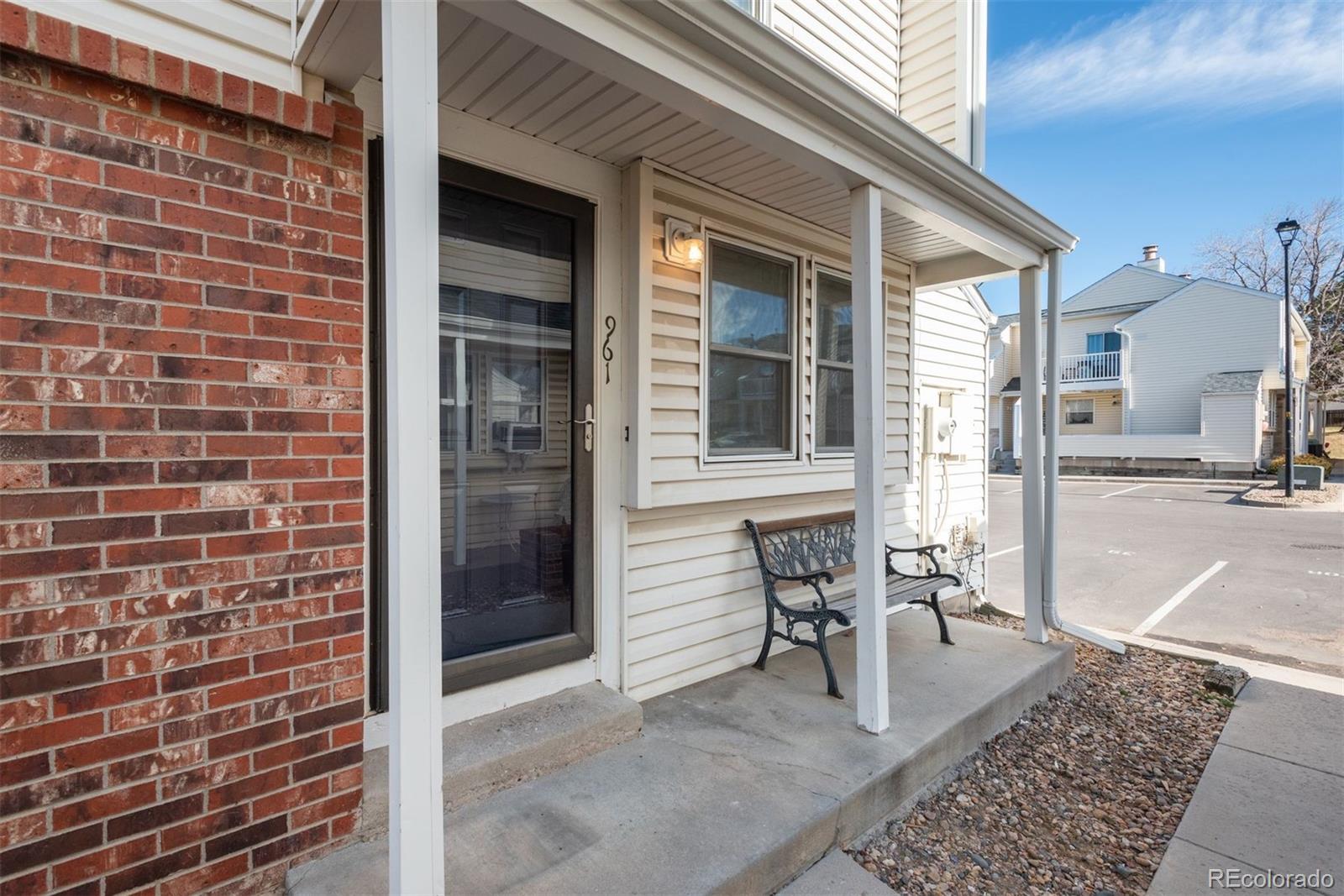 961 S Pitkin Court Aurora CO 80017