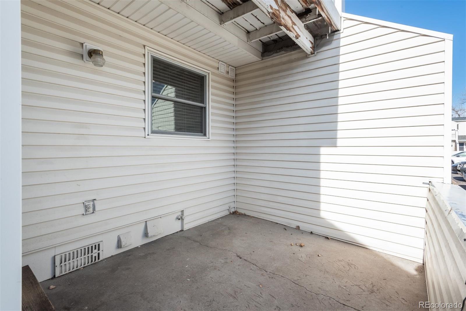 961 S Pitkin Court Aurora CO 80017