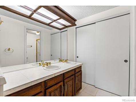 8018 E Phillips Circle Centennial CO 80112