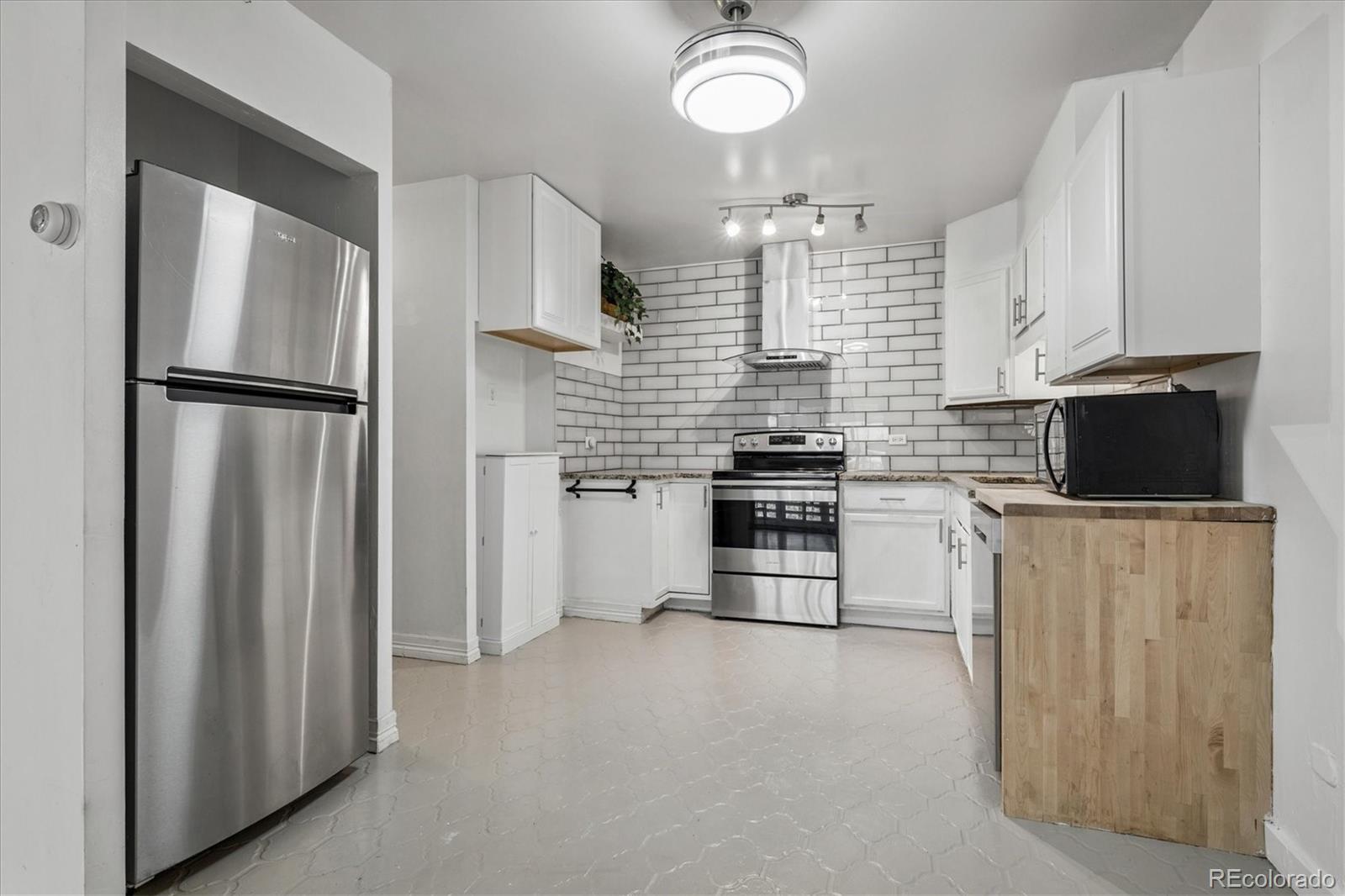 705 S Alton Way Denver CO 80247