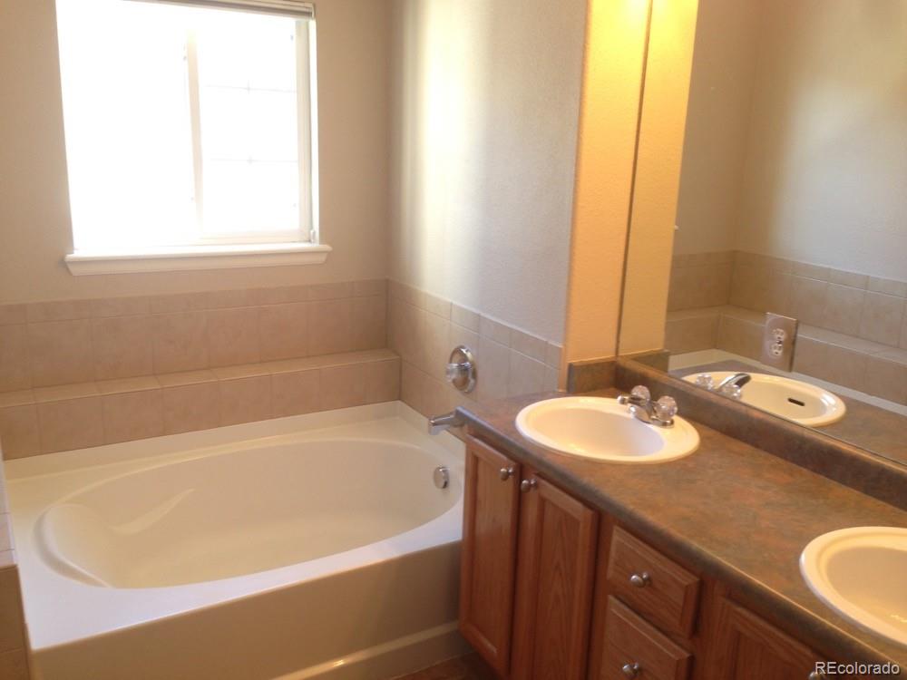 1381 Royal Troon Drive Castle Rock CO 80104