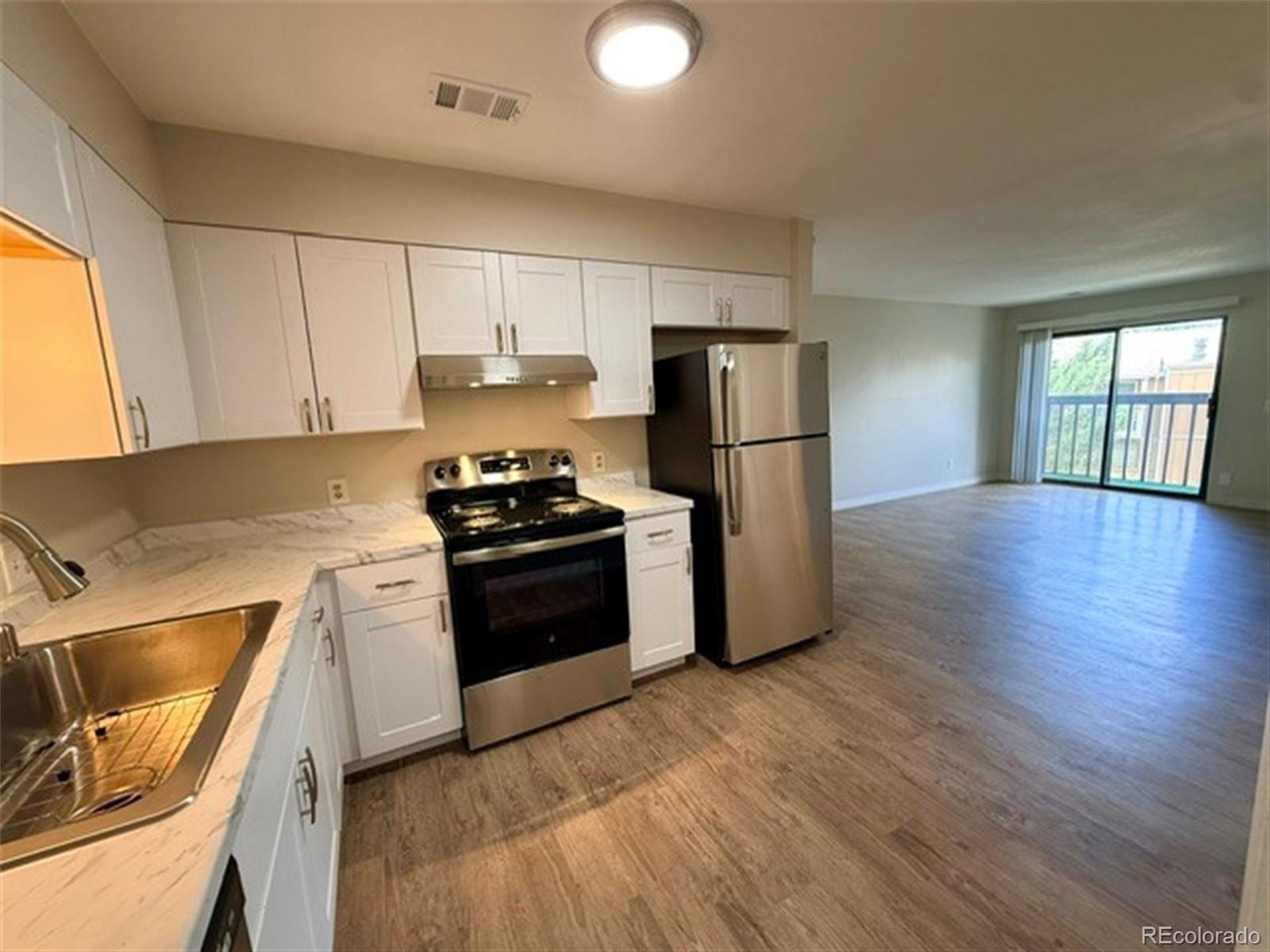 512 Vance Street Lakewood CO 80226