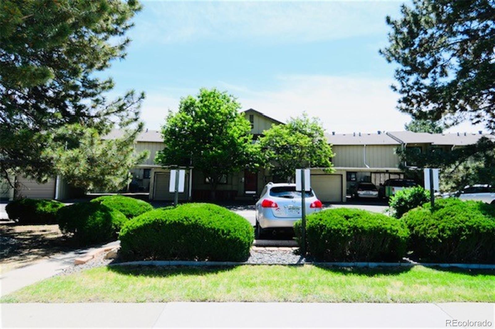 512 Vance Street Lakewood CO 80226