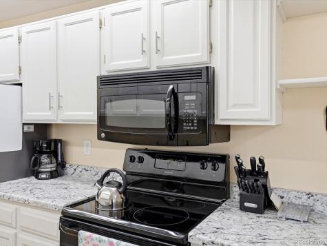 4066 S Atchison Way Aurora CO 80014