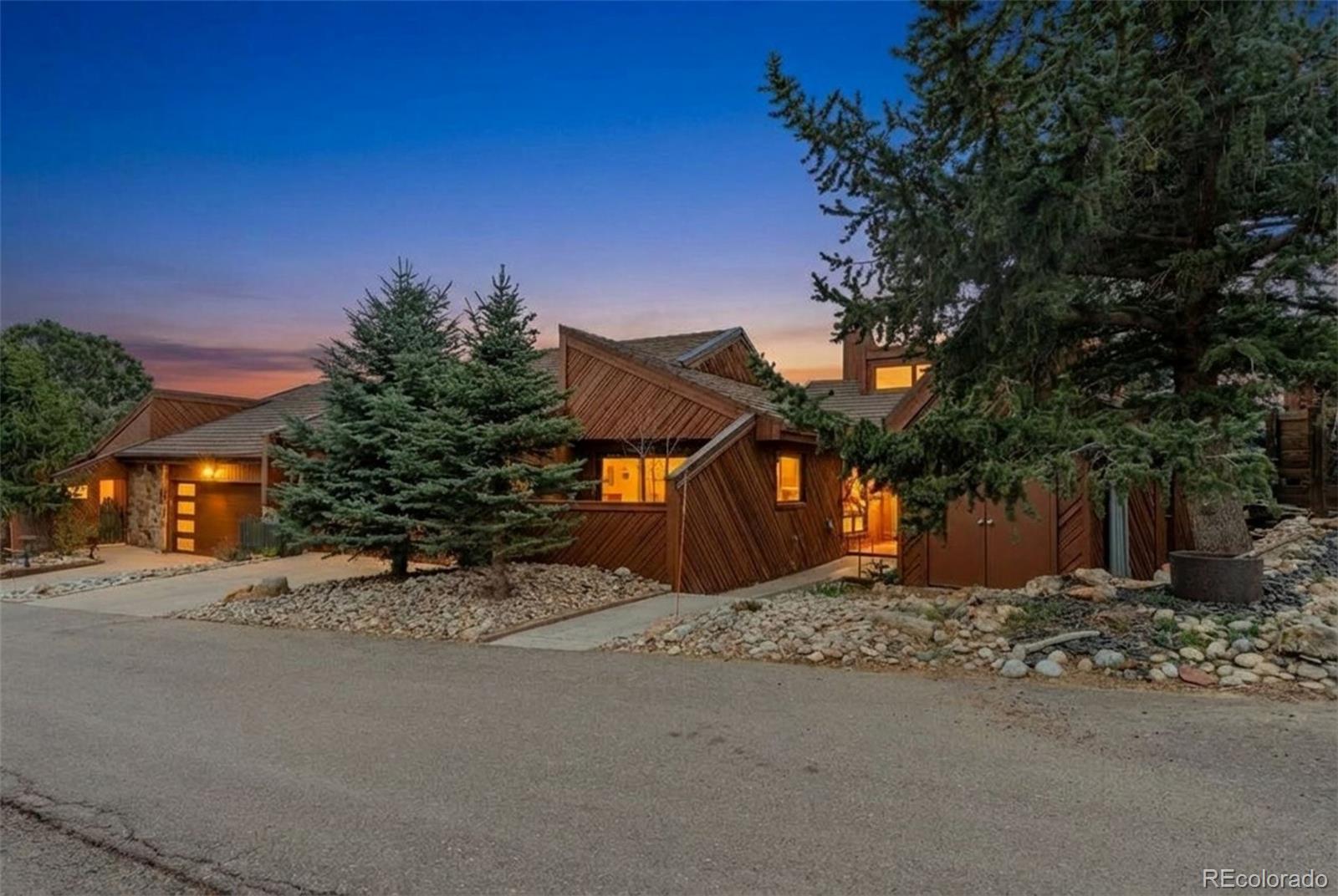 4452 Sentinel Rock Larkspur CO 80118