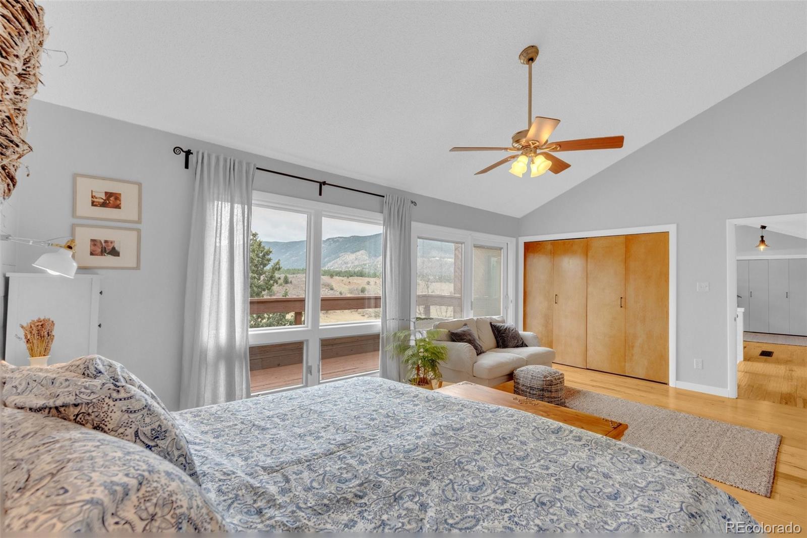 4452 Sentinel Rock Larkspur CO 80118