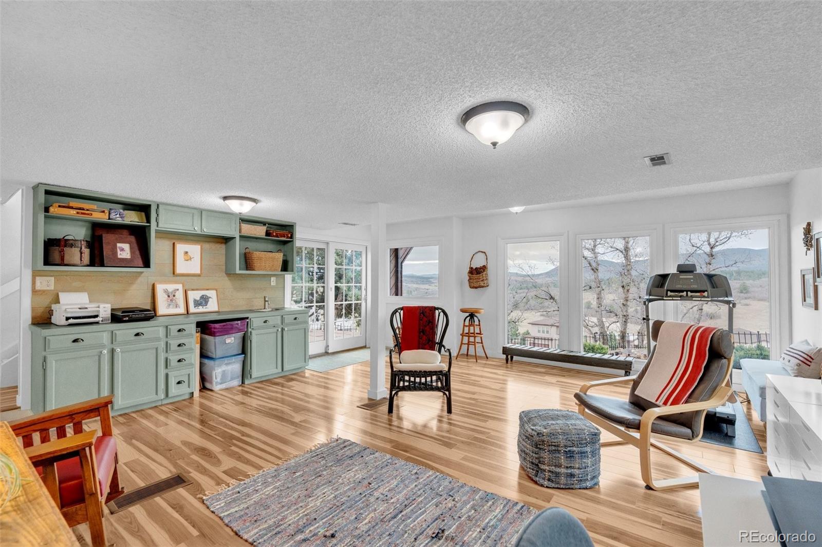 4452 Sentinel Rock Larkspur CO 80118