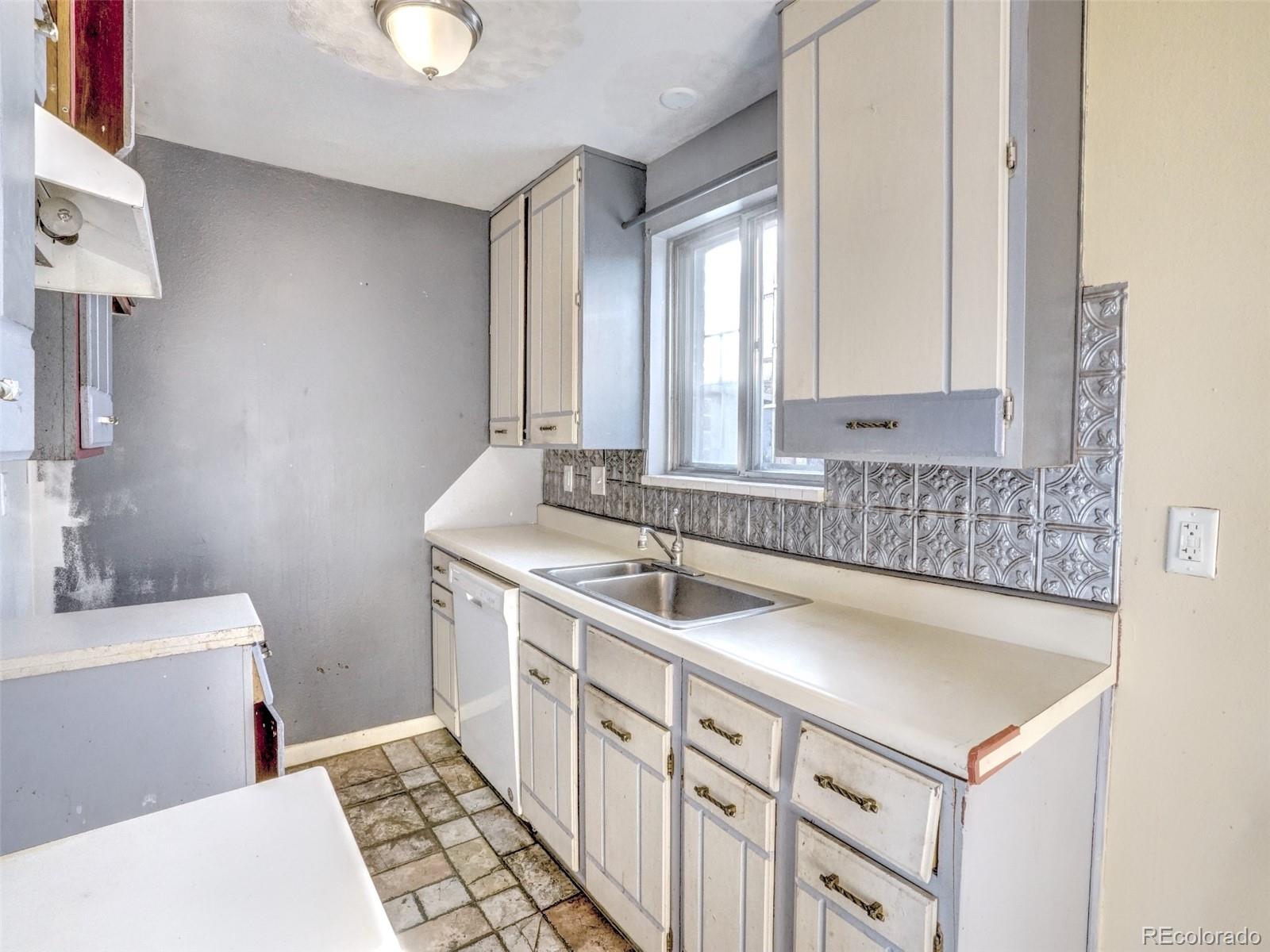 536 Gladiola Street Golden CO 80401