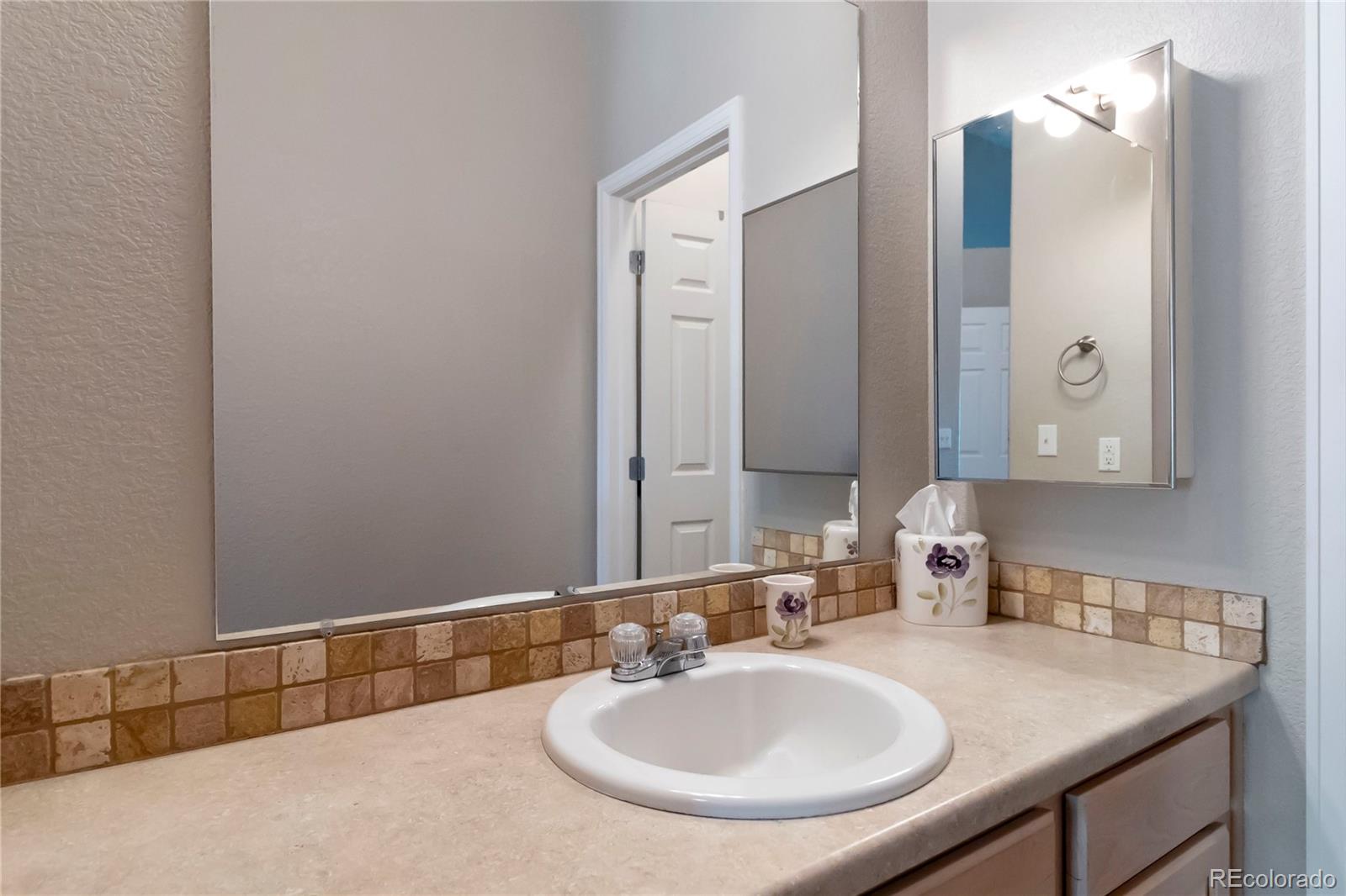 1049 S Walden Way Aurora CO 80017