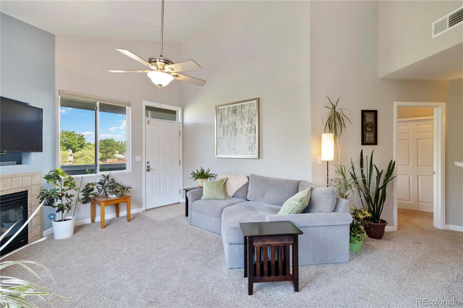 1049 S Walden Way Aurora CO 80017