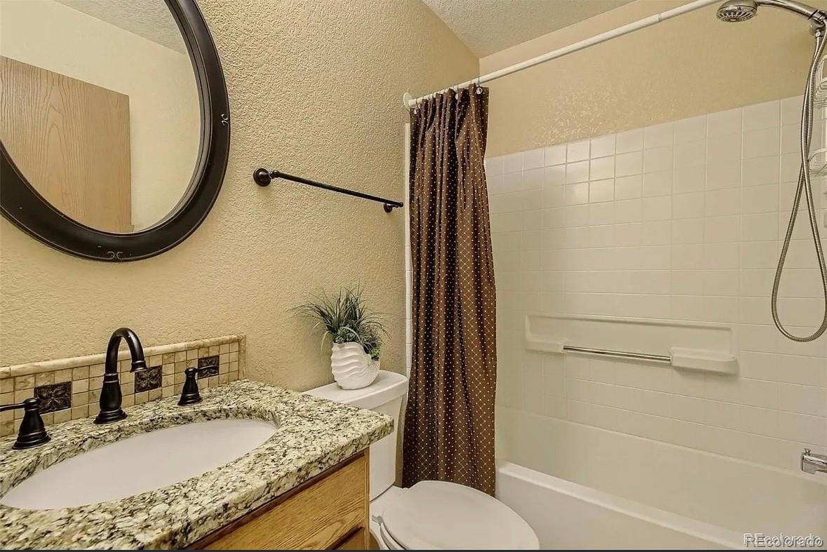 1453 S Pierce Street Lakewood CO 80232