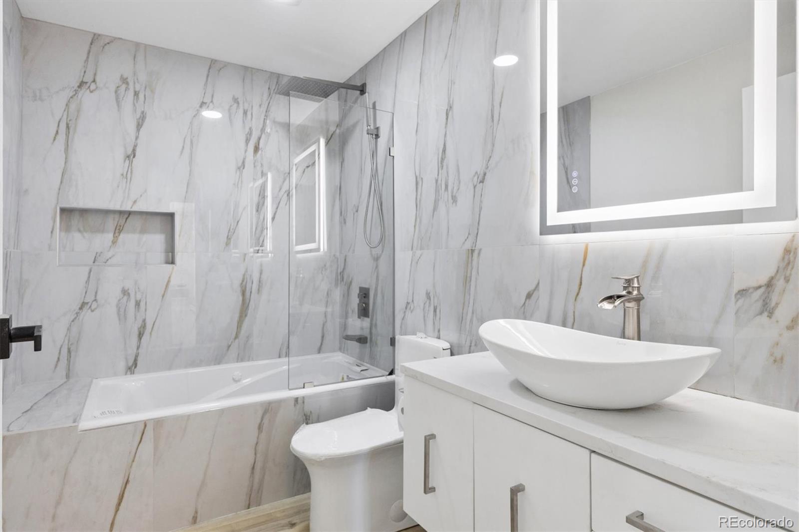 14390 E Marina Drive Aurora CO 80014