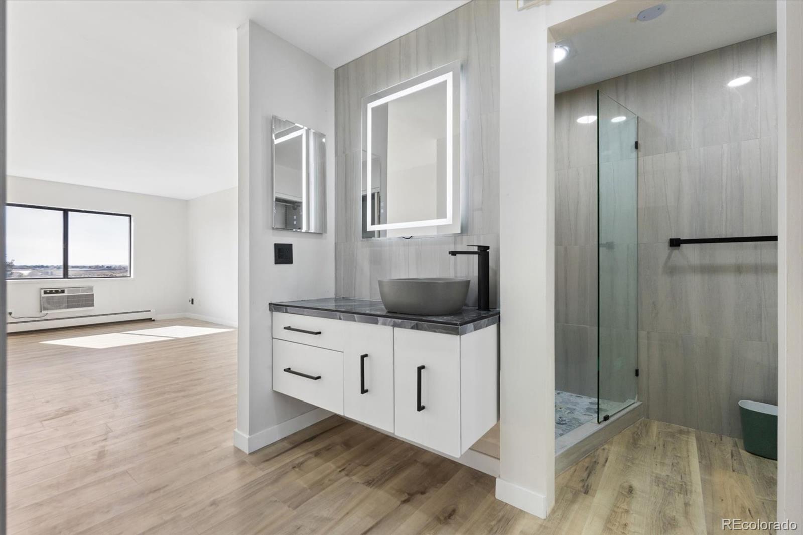 14390 E Marina Drive Aurora CO 80014