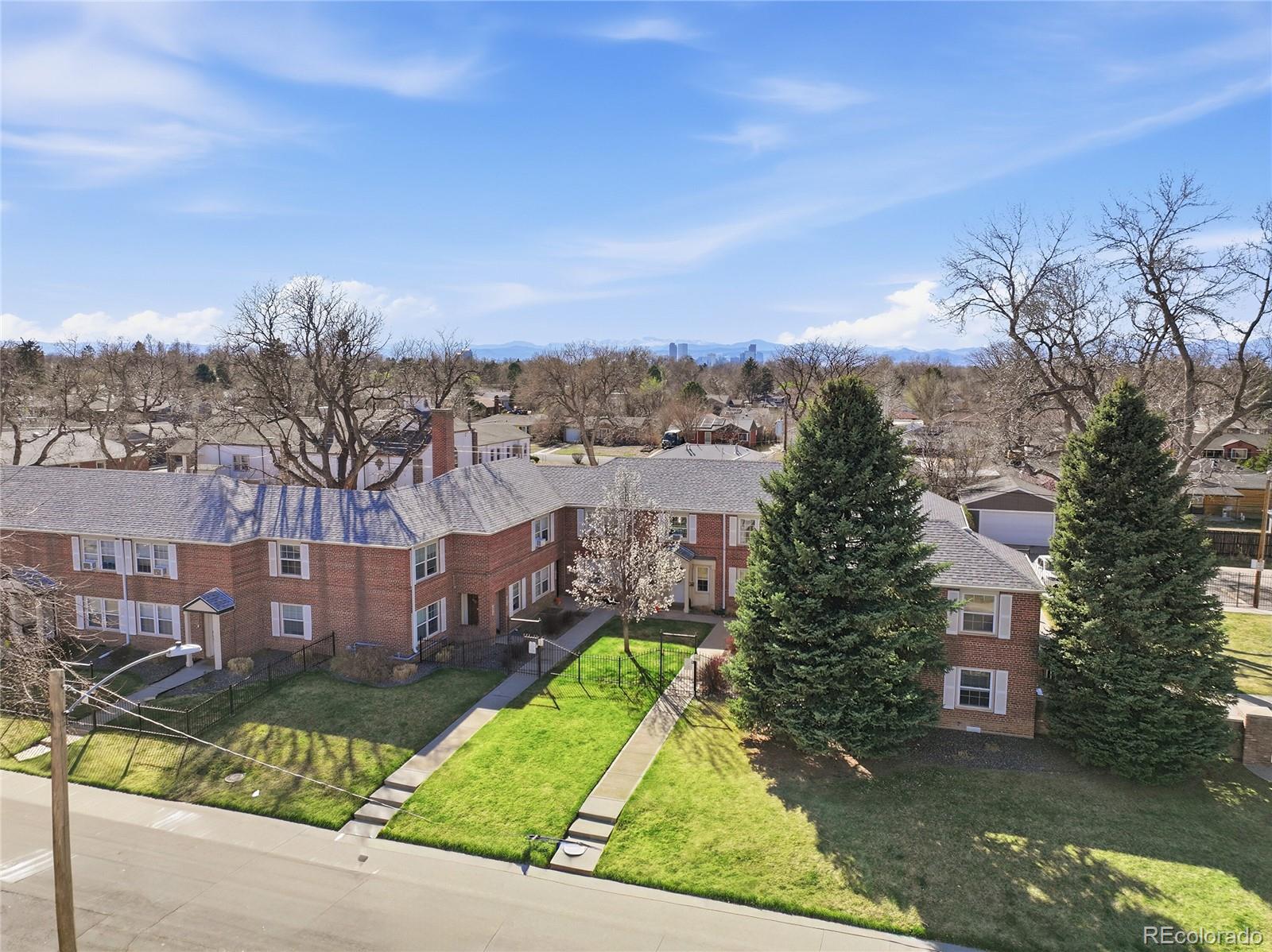 2823 Jasmine Street Denver CO 80207