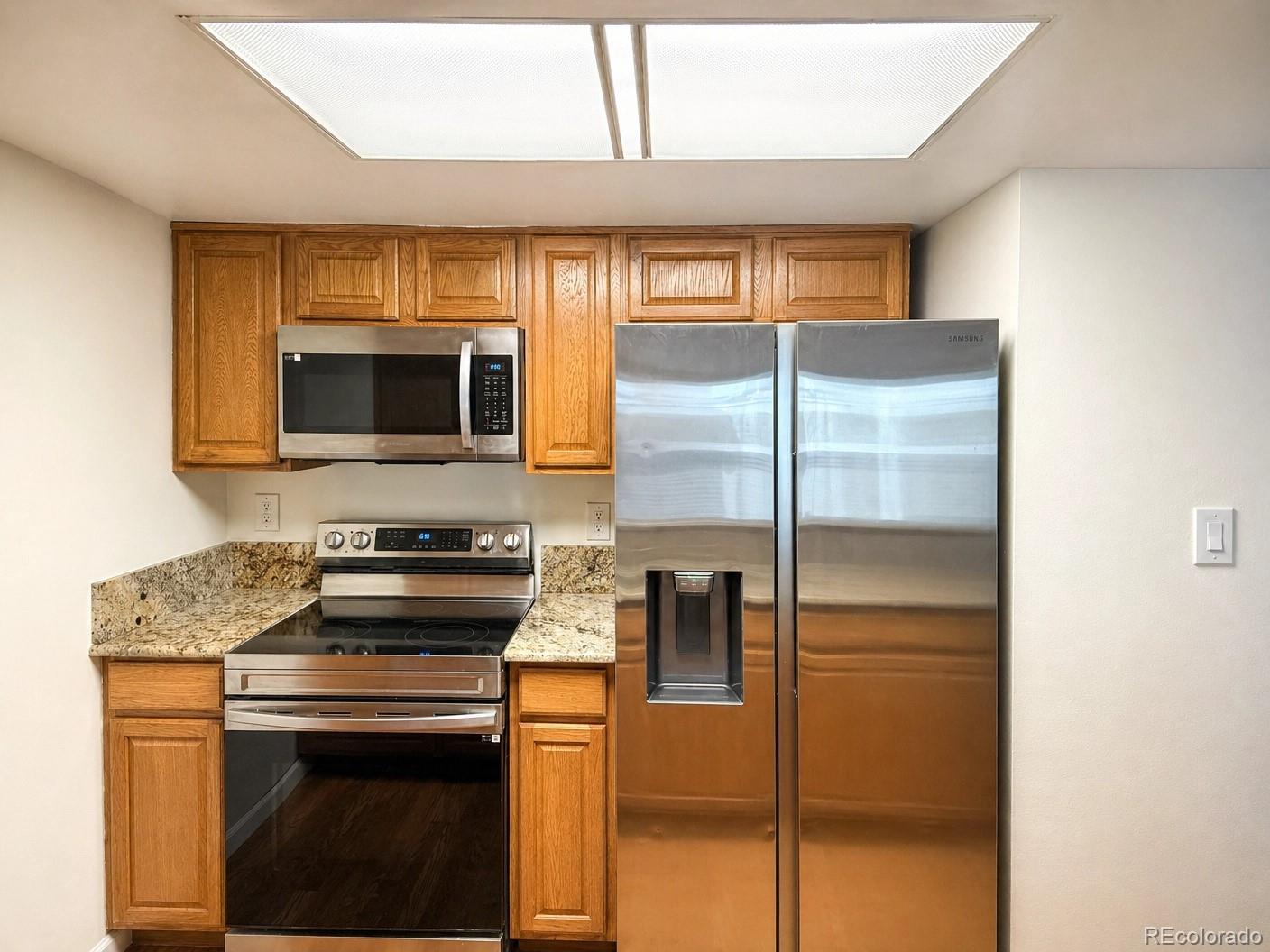 1011 S Ironton Street Aurora CO 80012