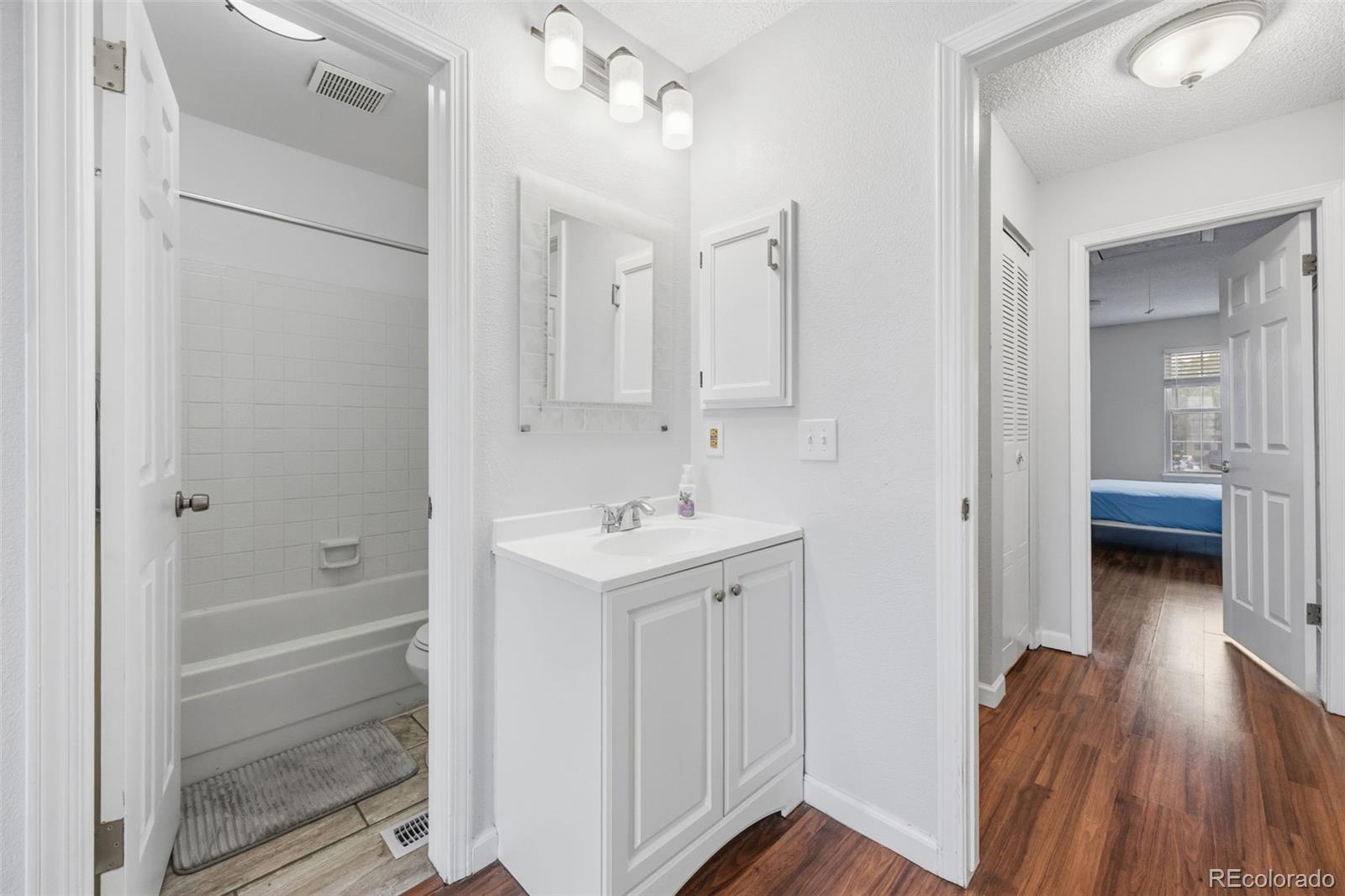 1622 S Idalia Circle Aurora CO 80017