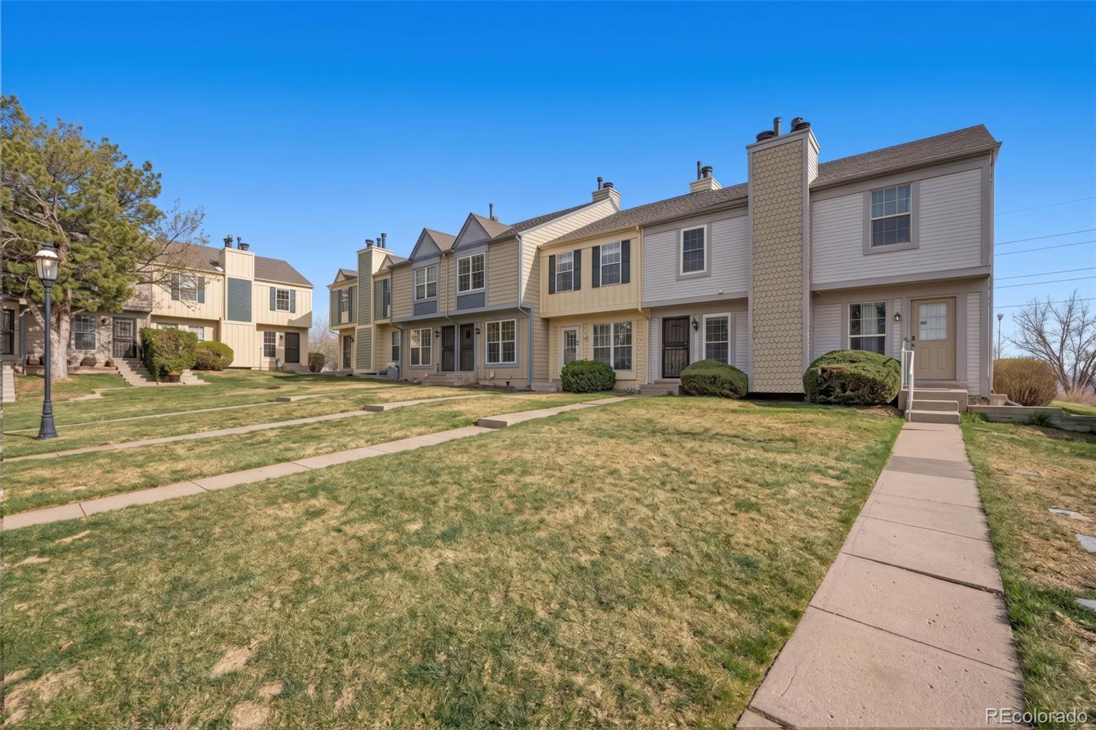 1622 S Idalia Circle Aurora CO 80017