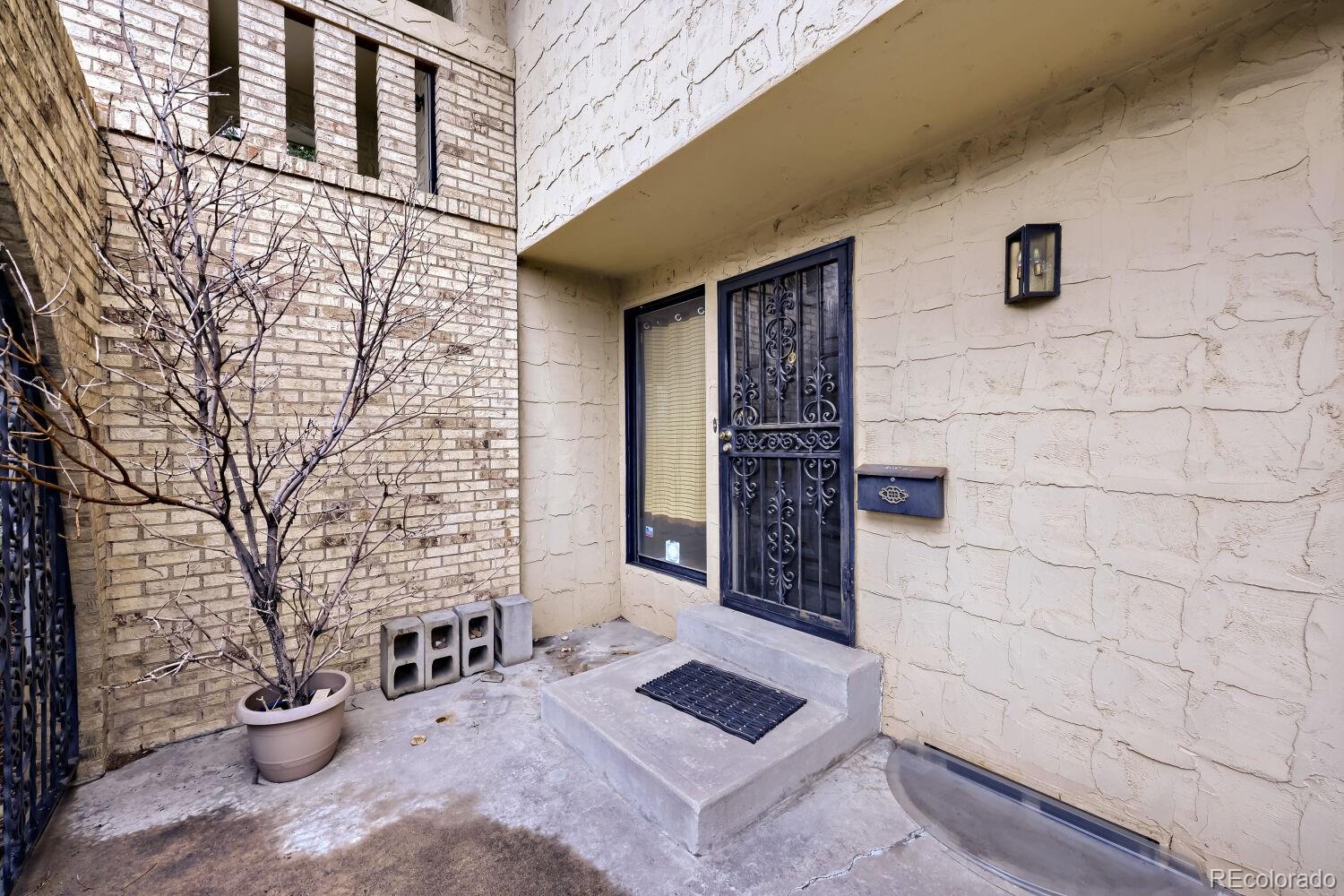 3500 S Ivanhoe Street Denver CO 80237