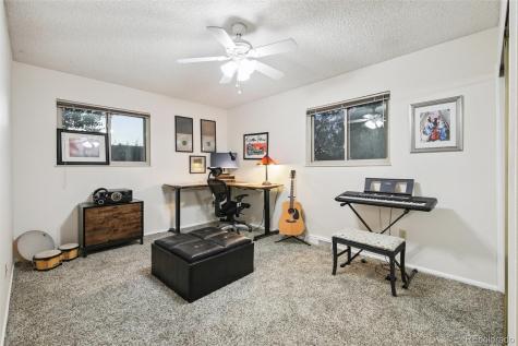 1679 S Lee Street Lakewood CO 80232