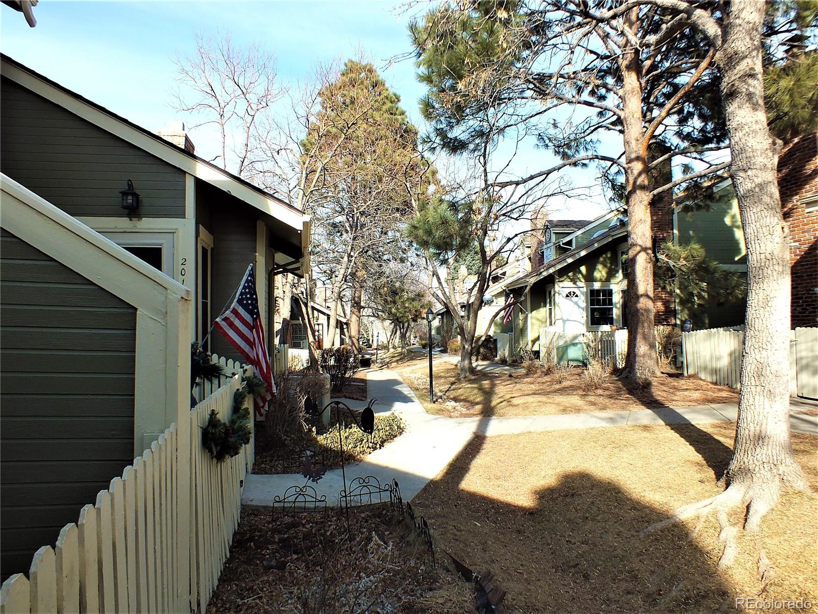2010 S Hannibal Street Aurora CO 80013
