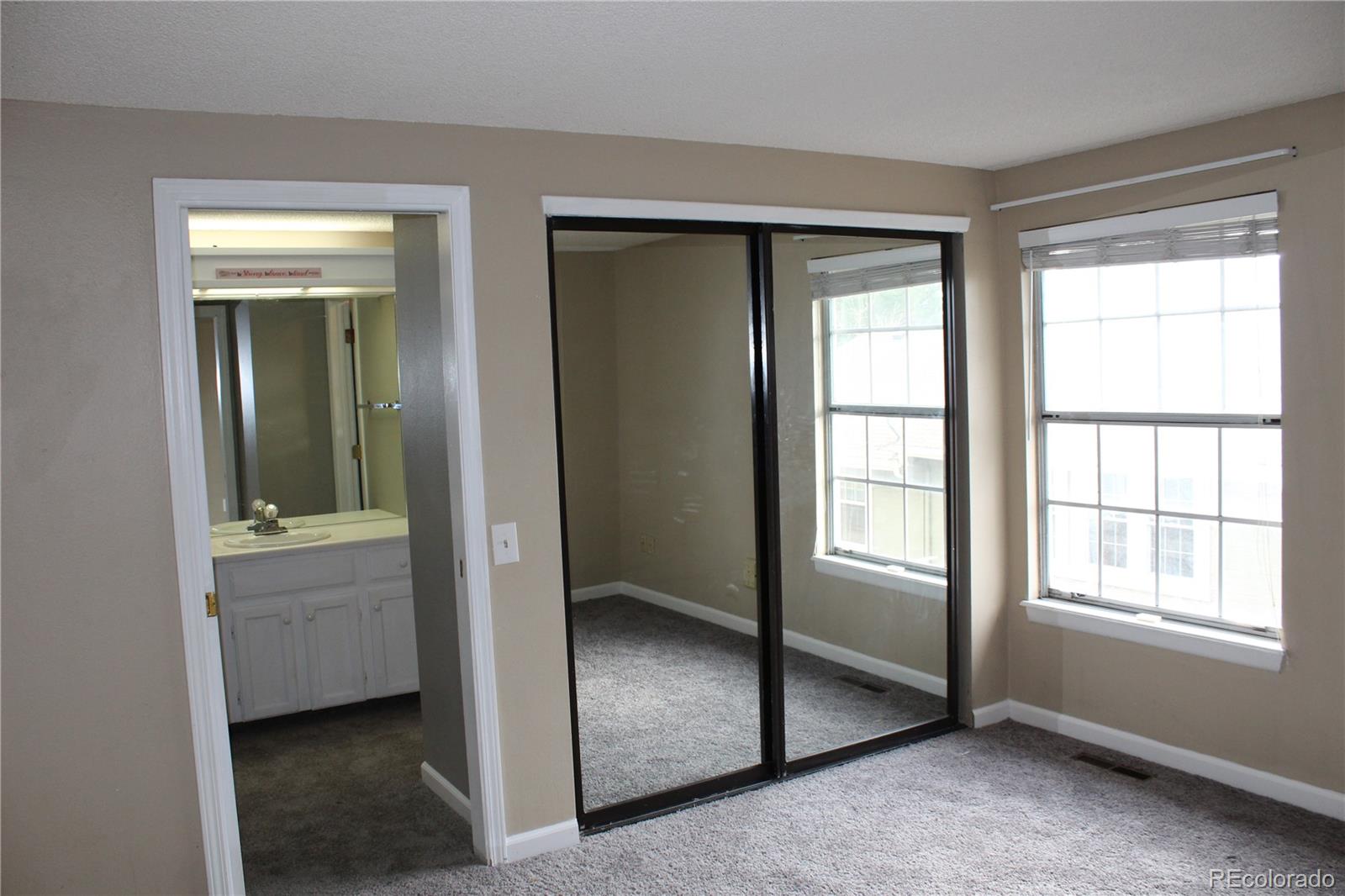 2010 S Hannibal Street Aurora CO 80013