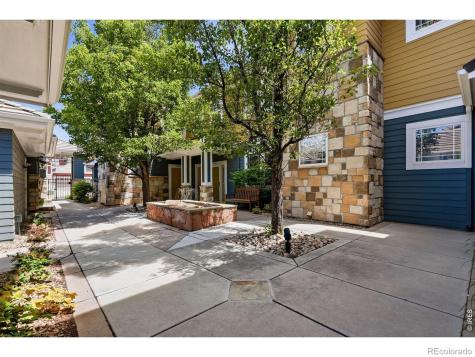 3302 Molly Lane Broomfield CO 80023