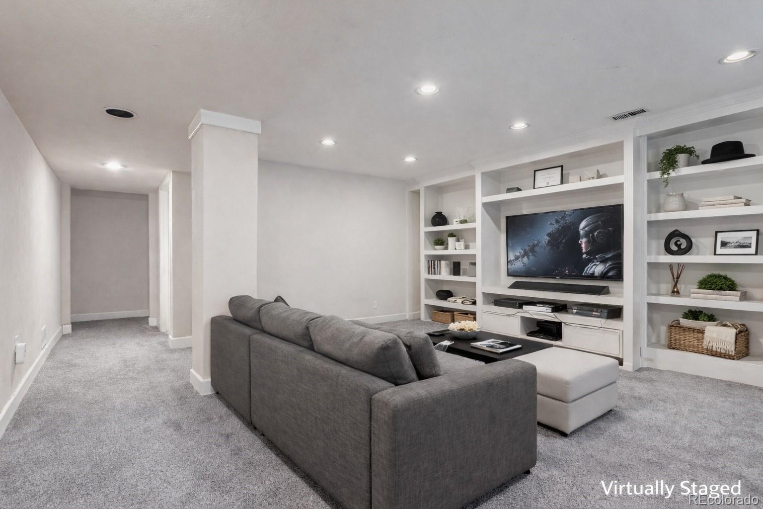 943 Jersey Street Denver CO 80220
