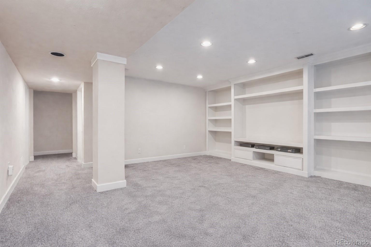 943 Jersey Street Denver CO 80220