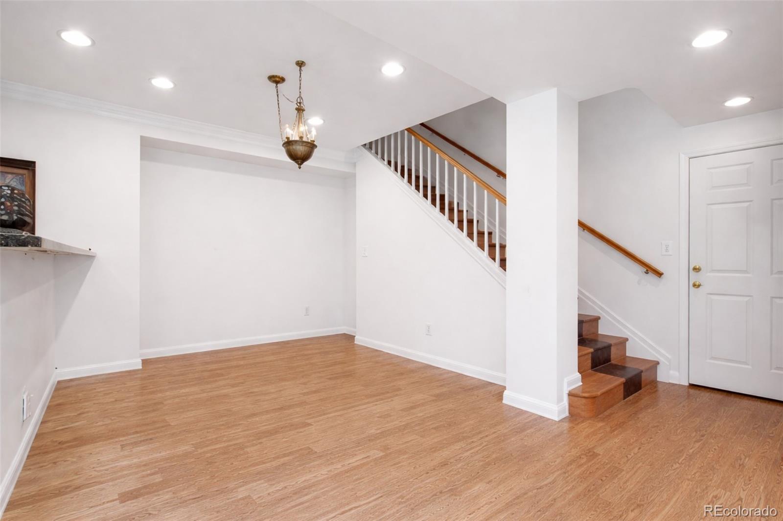 943 Jersey Street Denver CO 80220