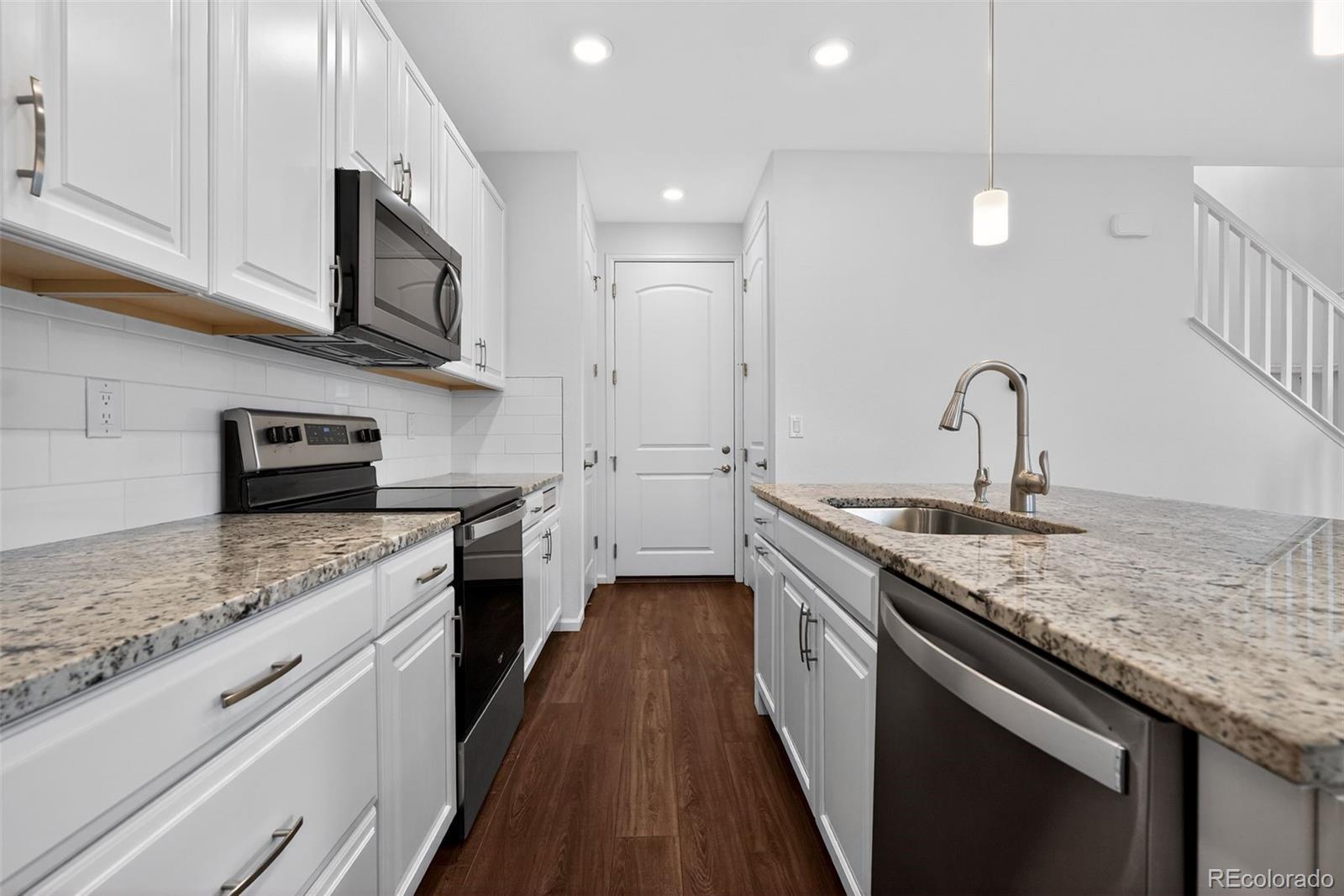 6050 N Netherland Court Aurora CO 80019