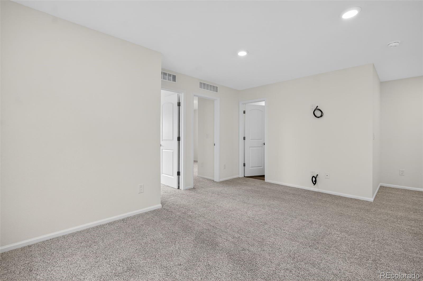 6050 N Netherland Court Aurora CO 80019