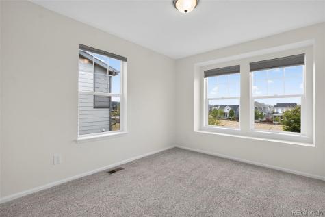 6050 N Netherland Court Aurora CO 80019