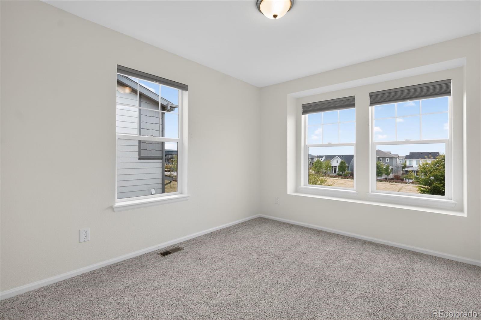6050 N Netherland Court Aurora CO 80019