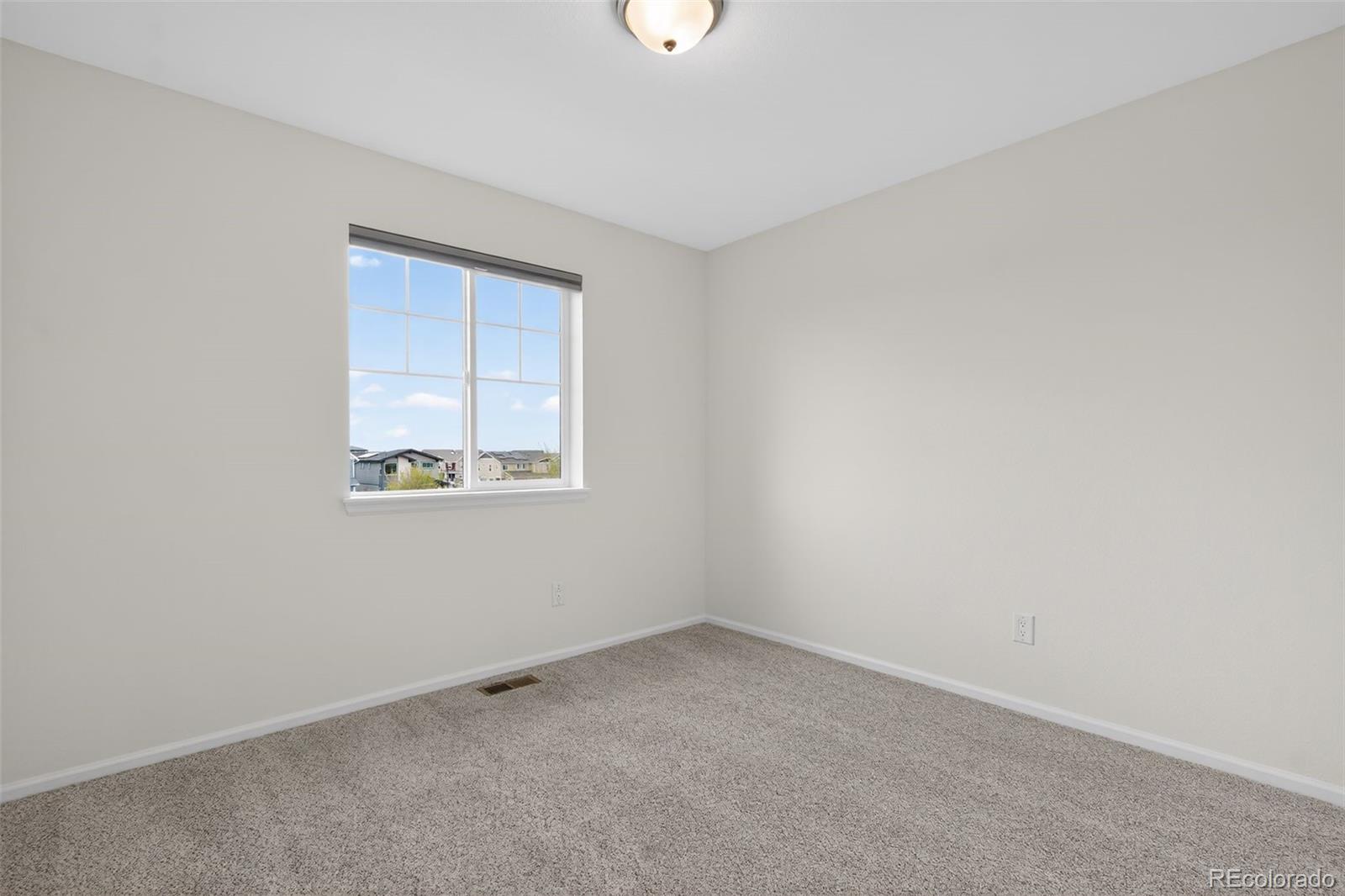 6050 N Netherland Court Aurora CO 80019