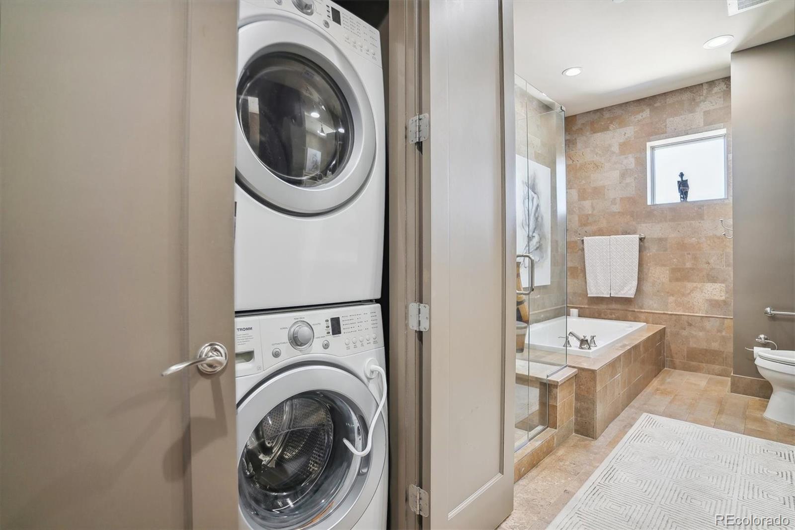 5455 Landmark Place Greenwood Village CO 80111