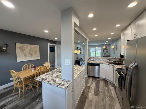 7110 S Gaylord Street Centennial CO 80122