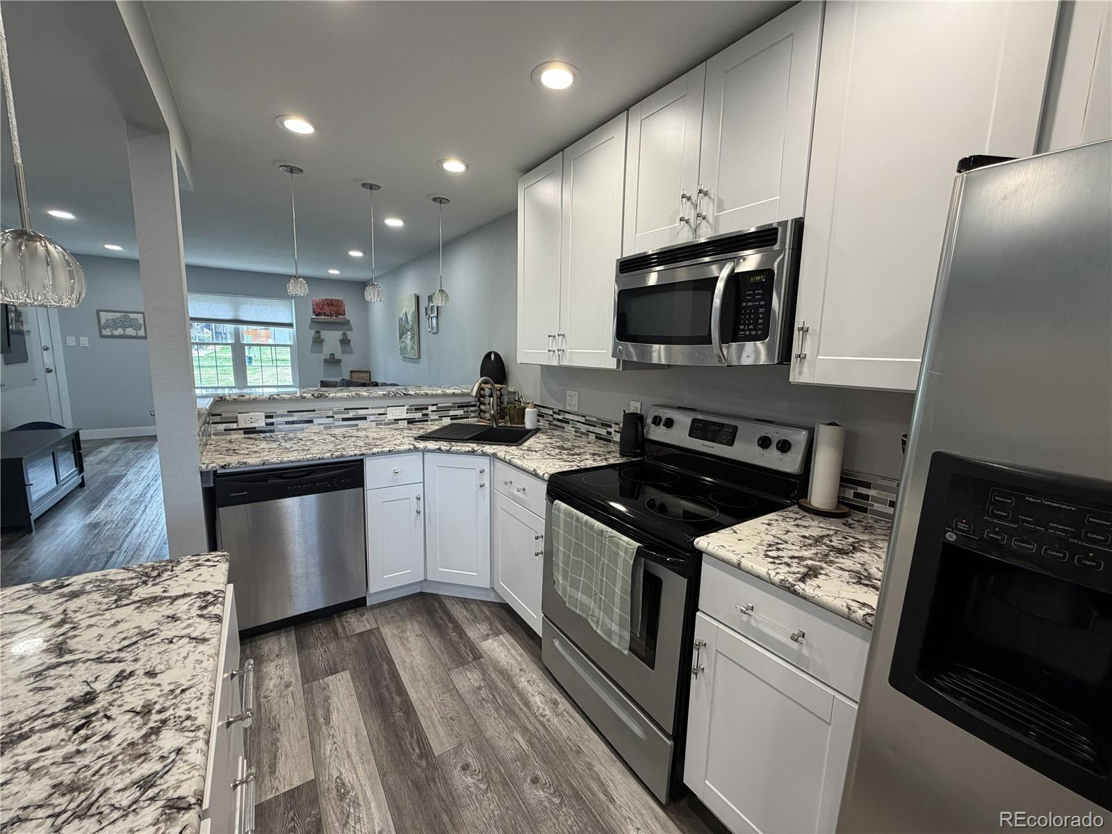 7110 S Gaylord Street Centennial CO 80122