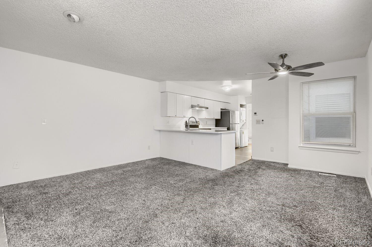 922 S Dearborn Way Aurora CO 80012