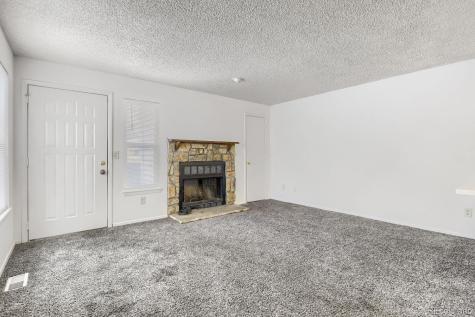 922 S Dearborn Way Aurora CO 80012