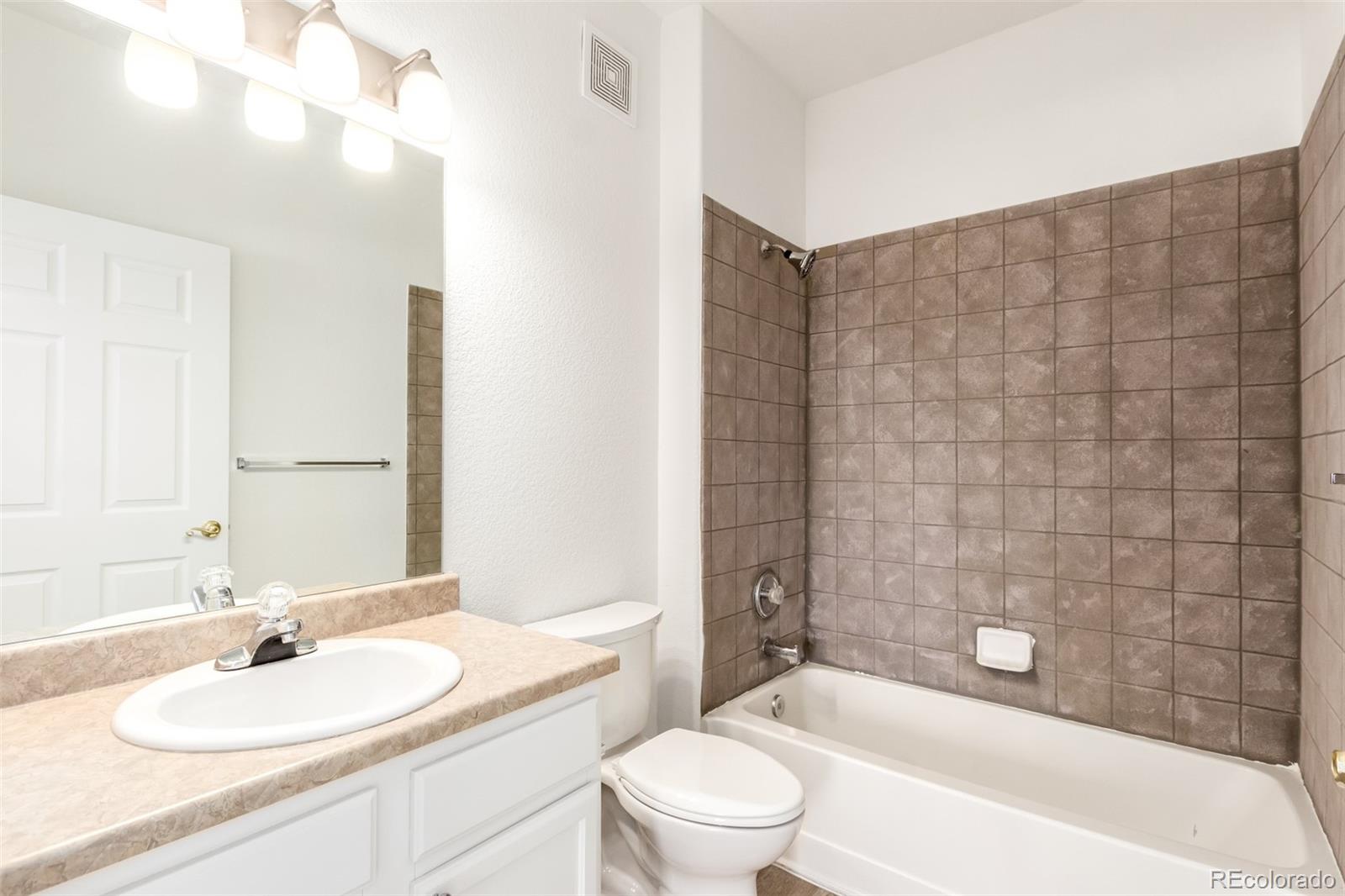 22545 E Ontario Drive Aurora CO 80016