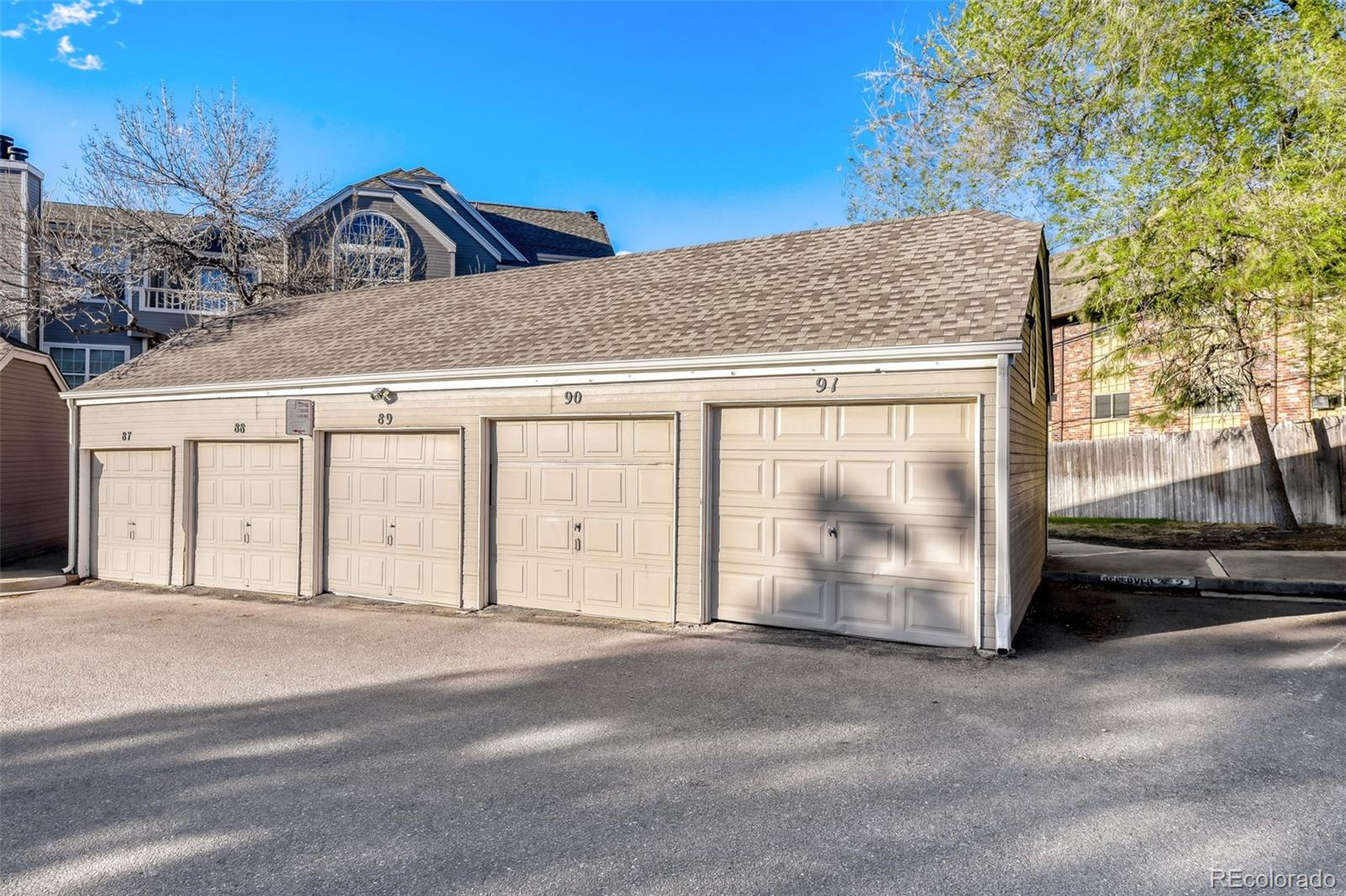 5745 W Atlantic Place W Lakewood CO 80227