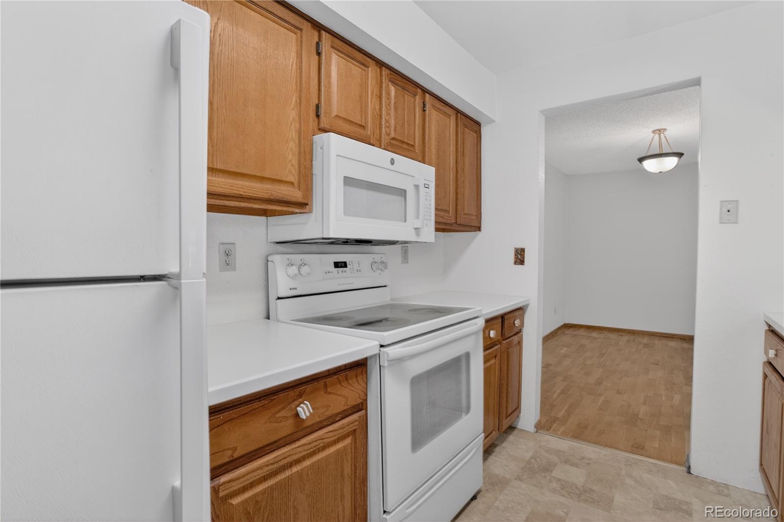 12043 W Cross Drive Littleton CO 80127