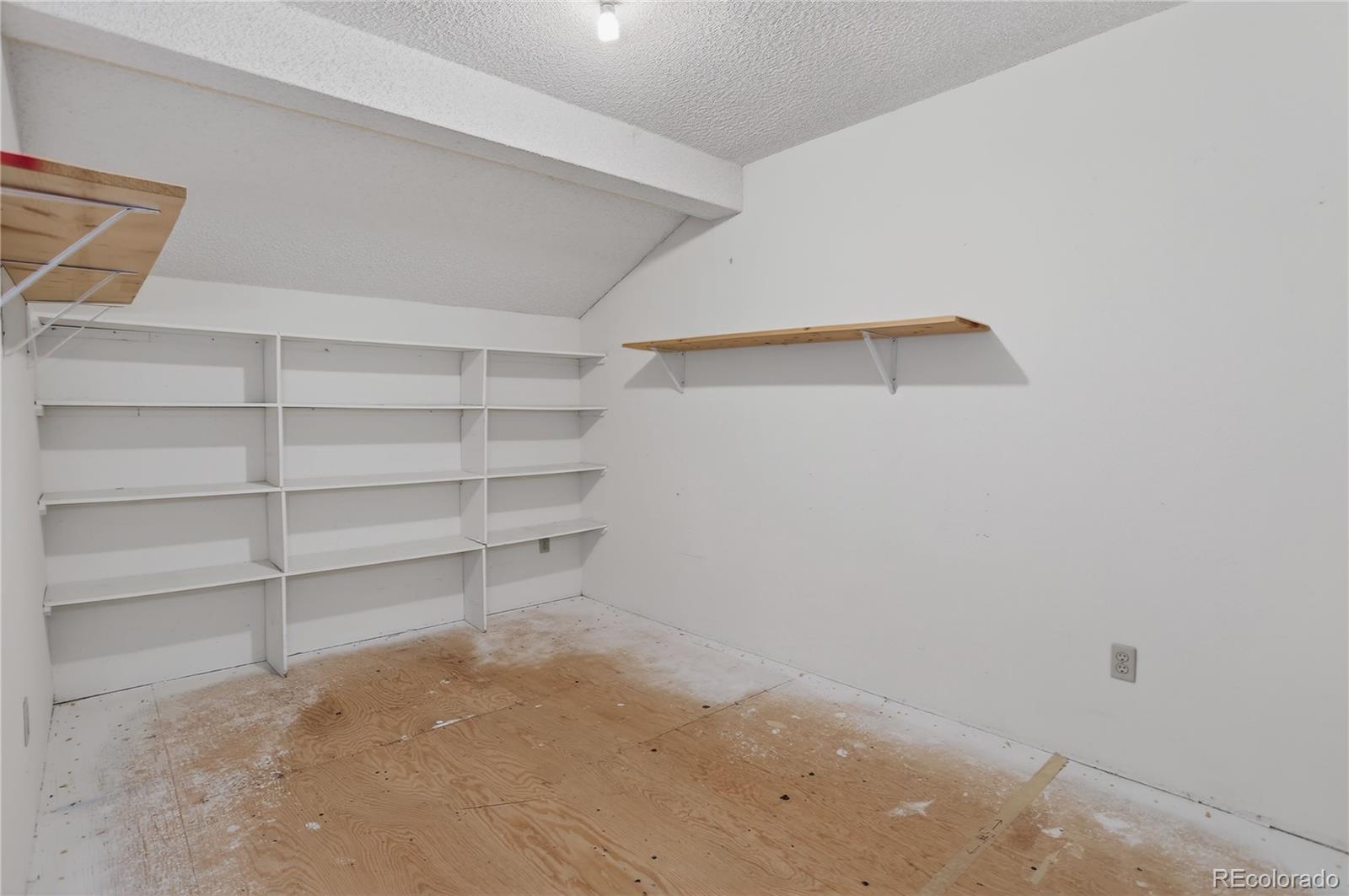 12043 W Cross Drive Littleton CO 80127