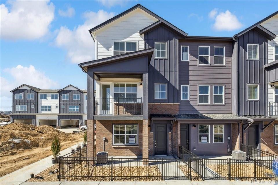 6840 Merseyside Lane Castle Pines CO 80108